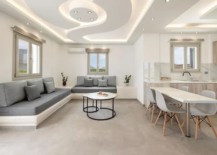 Windmillside Luxury Emporio (Santorini)