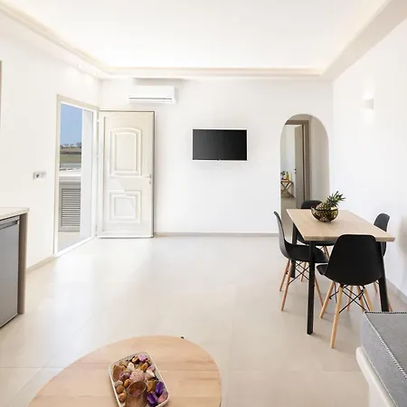 Windmillside Luxury * Emporio (Santorini)