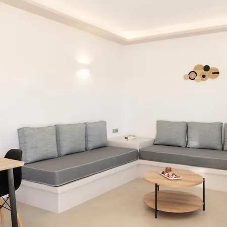 Windmillside Luxury Appartement Emporio (Santorini)