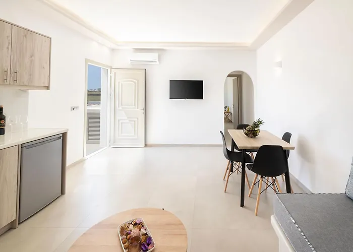 Windmillside Luxury * Emporio (Santorini)