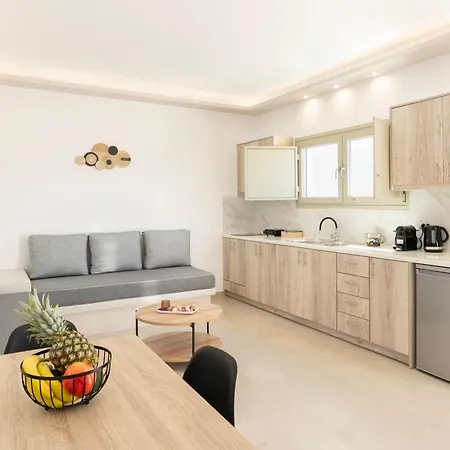 Windmillside Luxury * Emporio (Santorini)