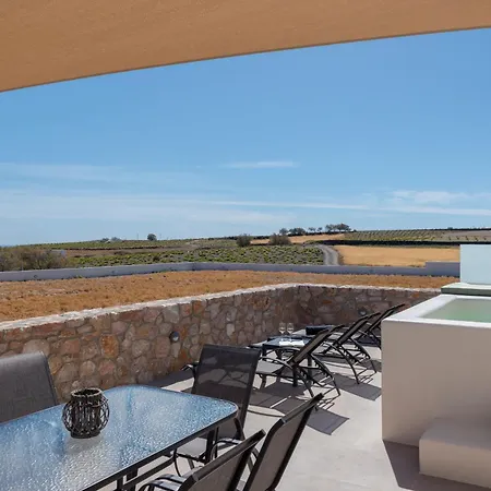 Windmillside Luxury Emporio (Santorini)