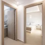 Windmillside Luxury Emporio (Santorini)